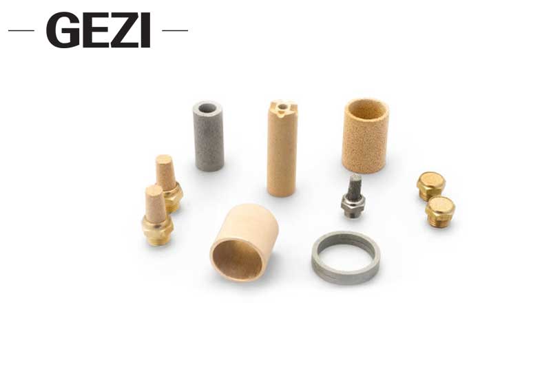 الاختيار والاحتياطات لعناصر مرشح المسحوق المعدني الملبد